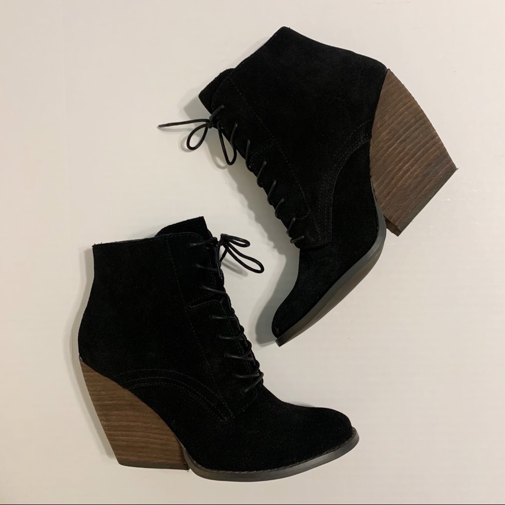 Very Volatile Los Angeles Suede Ankle Boots